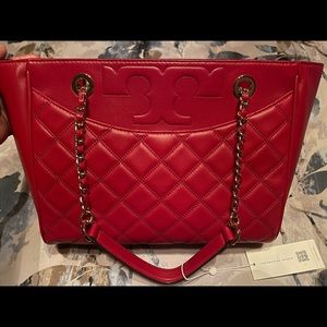 Tory Burch Savannah Small Flat Handbag. Smooth Quilted Leather tote!